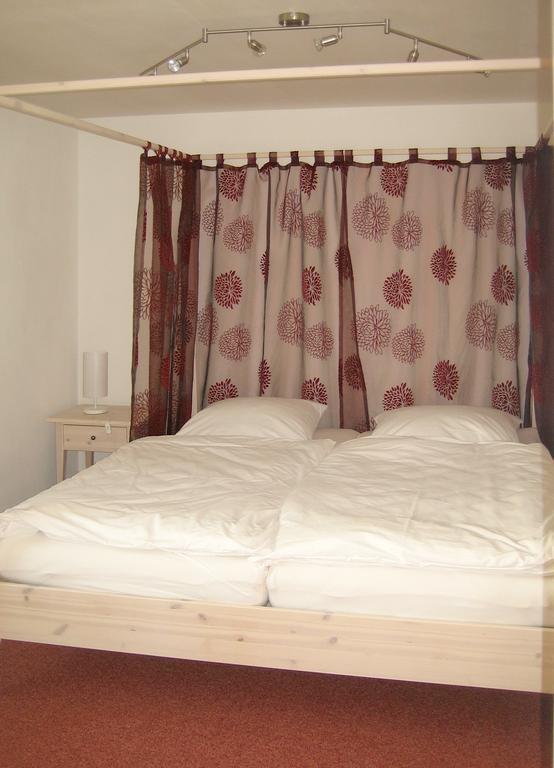 Gaestehaus Am Sonnenfeld Sommeri Kamer foto